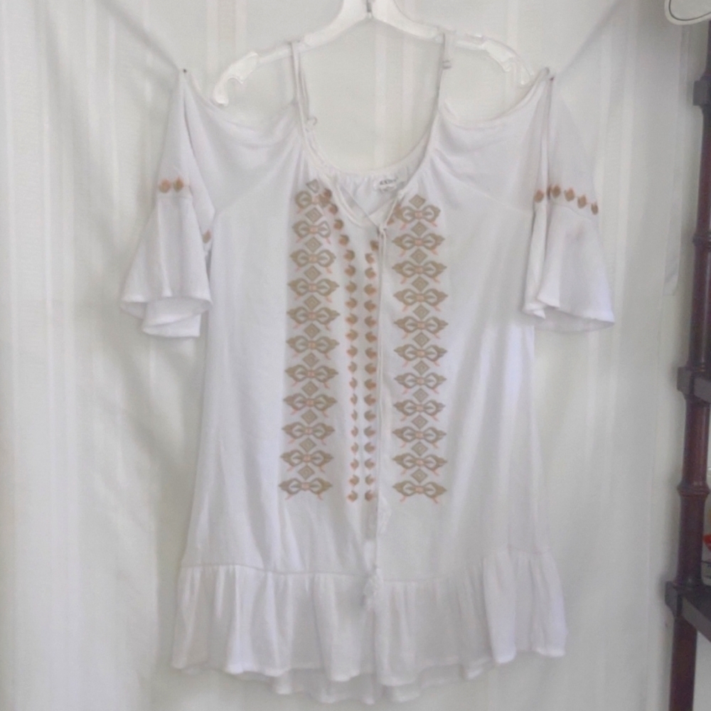 Exist women's medium peasant top